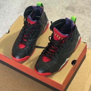 Retro 7 Marvin the martian Sneaker